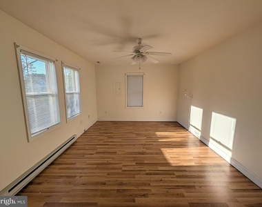 7491 Beach Avenue - Photo Thumbnail 8