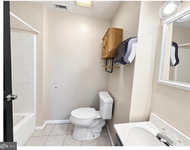 22254 Linwood Way - Photo Thumbnail 3