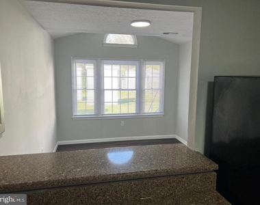 22131 Saint Josephs Circle - Photo Thumbnail 8
