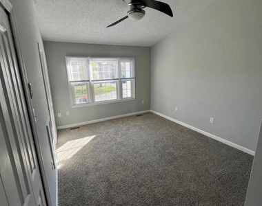 22131 Saint Josephs Circle - Photo Thumbnail 6