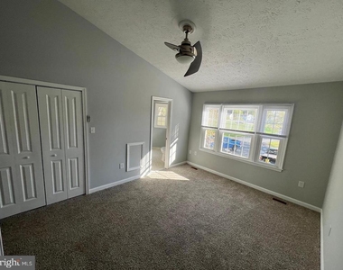 22131 Saint Josephs Circle - Photo Thumbnail 5