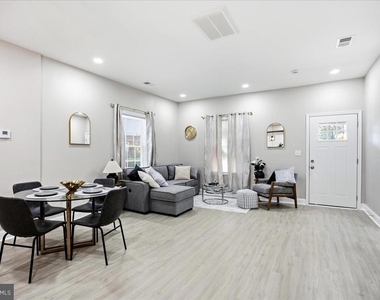 4000 Vine Street - Photo Thumbnail 20