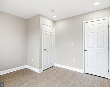 4000 Vine Street - Photo Thumbnail 36