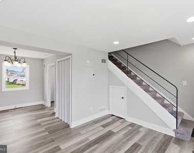 3861 26th Avenue - Photo Thumbnail 4
