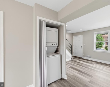 3861 26th Avenue - Photo Thumbnail 14