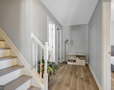 4905 Faith Crossing Court - Photo Thumbnail 3