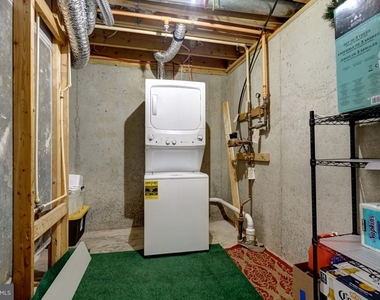4905 Faith Crossing Court - Photo Thumbnail 16