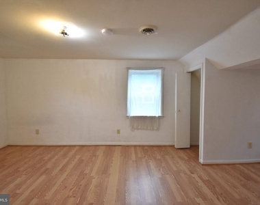 4910 Blackfoot Road - Photo Thumbnail 7
