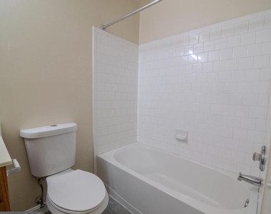 15518 Kennett Square Way - Photo Thumbnail 13