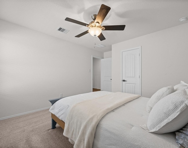 325 Granary Dr - Photo Thumbnail 15