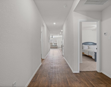 325 Granary Dr - Photo Thumbnail 27
