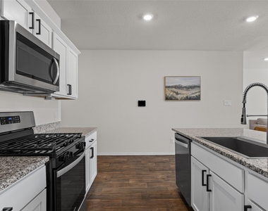 325 Granary Dr - Photo Thumbnail 18