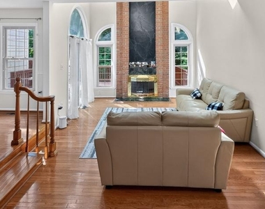 9205 Gatewater - Photo Thumbnail 5