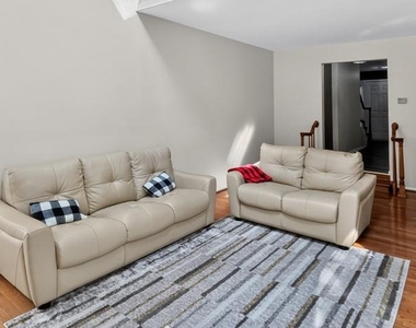 9205 Gatewater - Photo Thumbnail 9