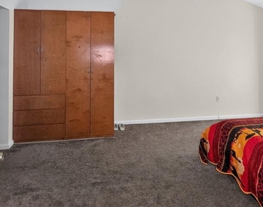 9205 Gatewater - Photo Thumbnail 23