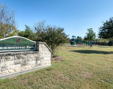 1611 Briar Hill Dr - Photo Thumbnail 21