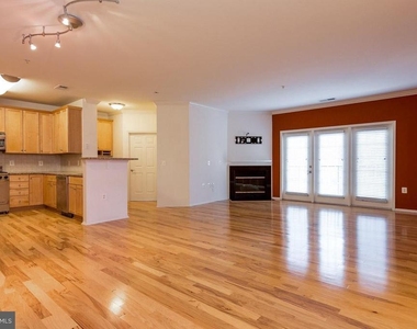 11800 Old Georgetown Road - Photo Thumbnail 3
