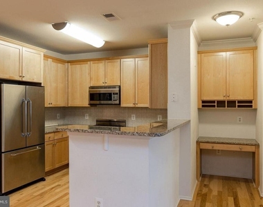 11800 Old Georgetown Road - Photo Thumbnail 8
