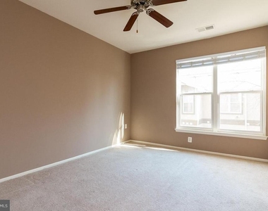 11800 Old Georgetown Road - Photo Thumbnail 10