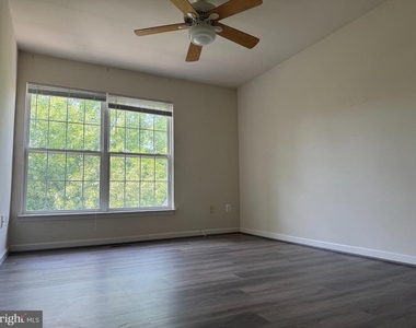 12933 Bridger Road - Photo Thumbnail 10