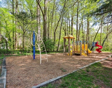 6403 W Halbert Road - Photo Thumbnail 30
