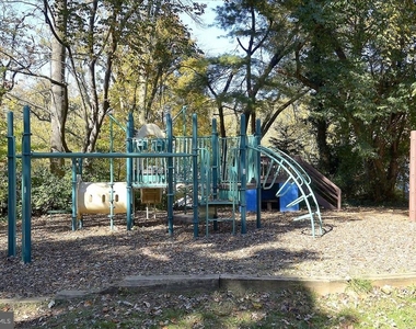 6403 W Halbert Road - Photo Thumbnail 22
