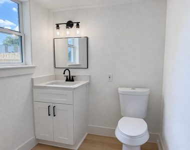 2904 Sweeney Ln - Photo Thumbnail 8