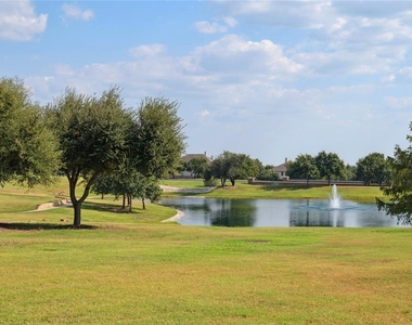 4517 Heritage Well Ln - Photo Thumbnail 26