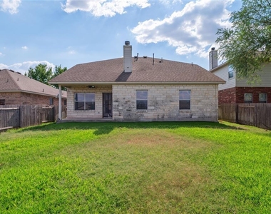 4517 Heritage Well Ln - Photo Thumbnail 22