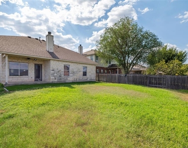 4517 Heritage Well Ln - Photo Thumbnail 23