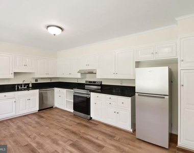 11009 Cripplegate Road - Photo Thumbnail 7