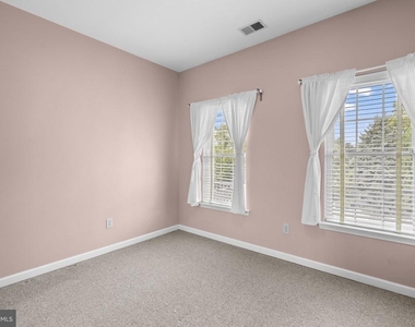 13111 Venetian Road - Photo Thumbnail 32