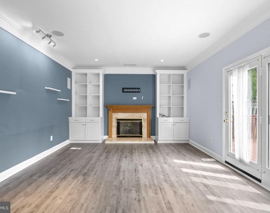 13111 Venetian Road - Photo Thumbnail 15