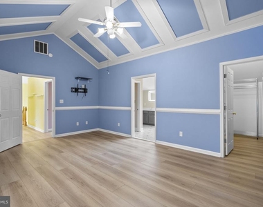 13111 Venetian Road - Photo Thumbnail 23