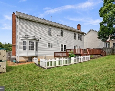 13111 Venetian Road - Photo Thumbnail 53