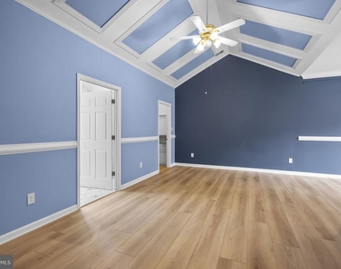 13111 Venetian Road - Photo Thumbnail 24