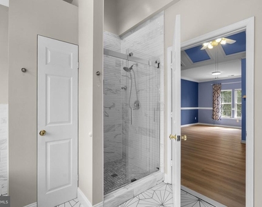 13111 Venetian Road - Photo Thumbnail 26
