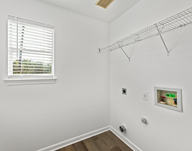 722 Lavaca Loop - Photo Thumbnail 29