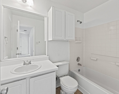 722 Lavaca Loop - Photo Thumbnail 26
