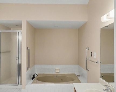 11402 Flints Grove Lane - Photo Thumbnail 36