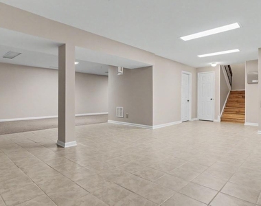 11402 Flints Grove Lane - Photo Thumbnail 46