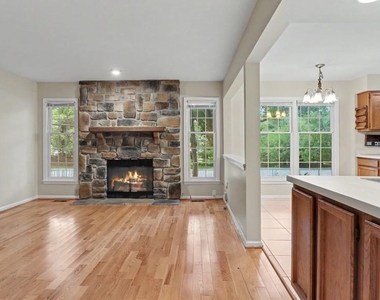 11402 Flints Grove Lane - Photo Thumbnail 22