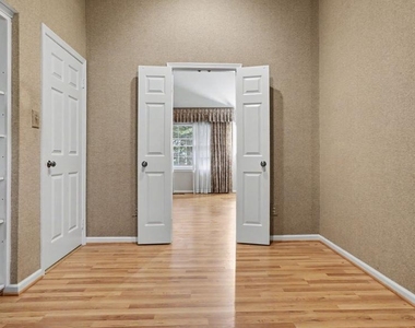 11402 Flints Grove Lane - Photo Thumbnail 29