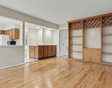 11402 Flints Grove Lane - Photo Thumbnail 12