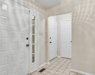 11402 Flints Grove Lane - Photo Thumbnail 24