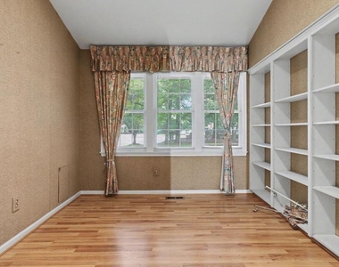 11402 Flints Grove Lane - Photo Thumbnail 27