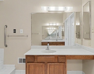 11402 Flints Grove Lane - Photo Thumbnail 39