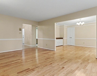 11402 Flints Grove Lane - Photo Thumbnail 14