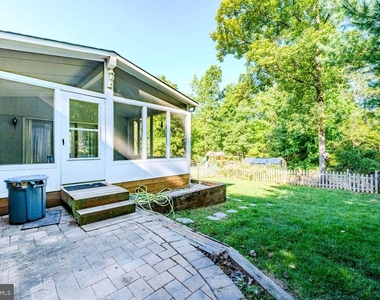 7727 Laytonia Drive - Photo Thumbnail 30