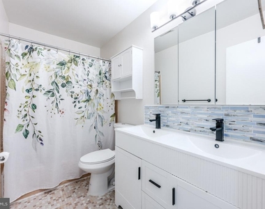 7727 Laytonia Drive - Photo Thumbnail 25
